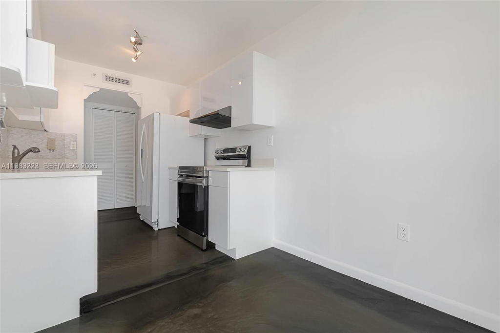 Real estate property located at 1688 West Ave PH-07, Miami-dade, West Bay Plaza Condo, Miami Beach, FL