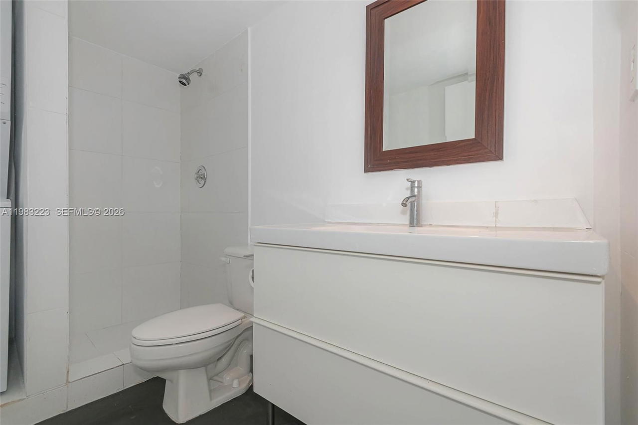 Real estate property located at 1688 West Ave PH-07, Miami-dade, West Bay Plaza Condo, Miami Beach, FL