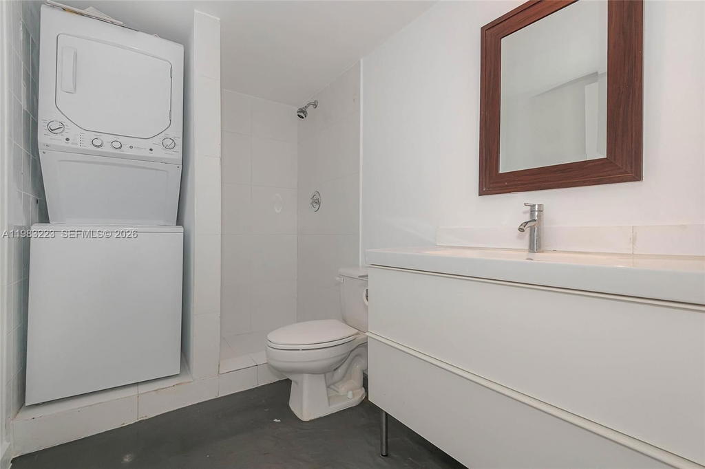 Real estate property located at 1688 West Ave PH-07, Miami-dade, West Bay Plaza Condo, Miami Beach, FL