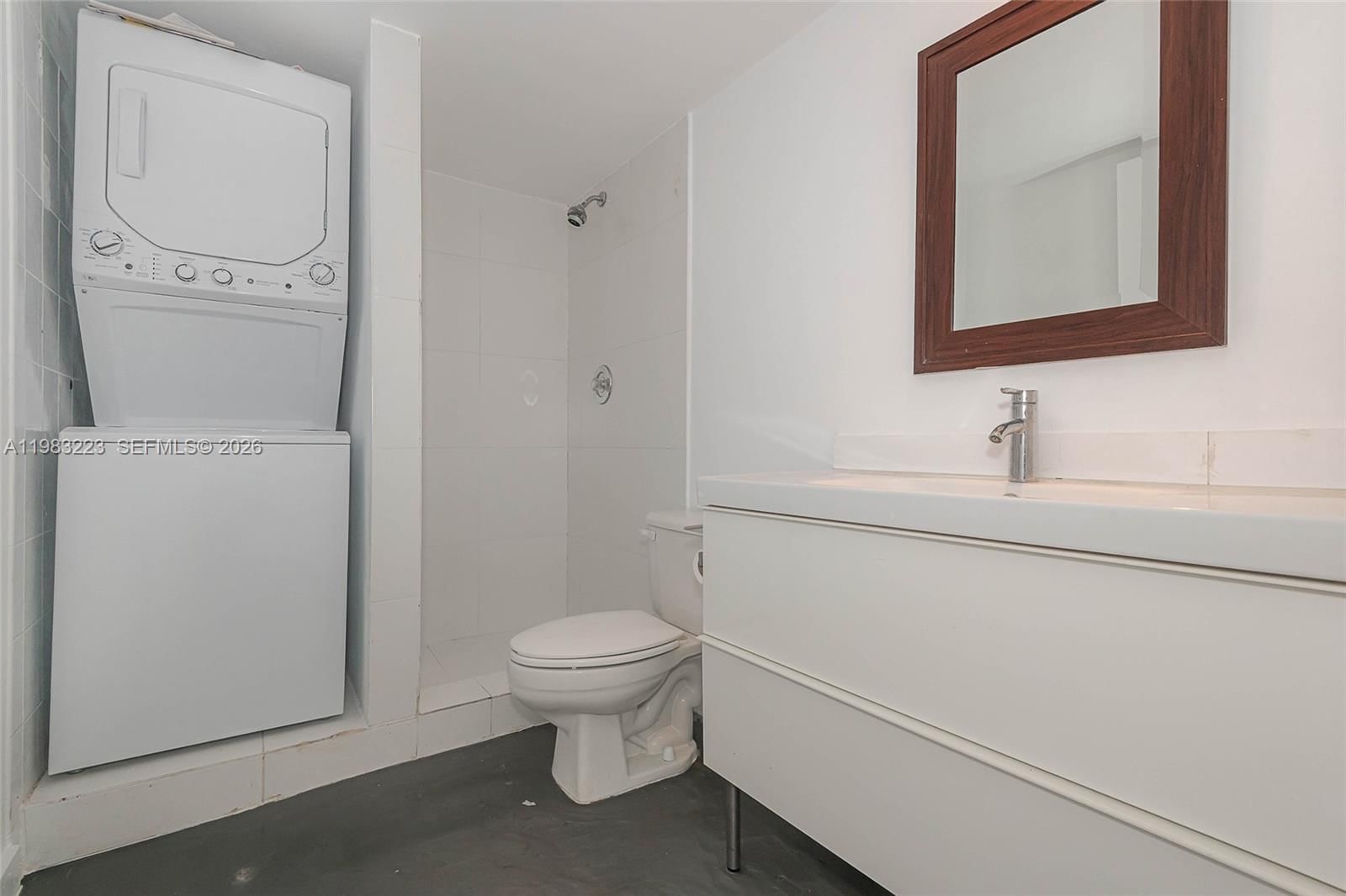 Real estate property located at 1688 West Ave PH-07, Miami-dade, West Bay Plaza Condo, Miami Beach, FL