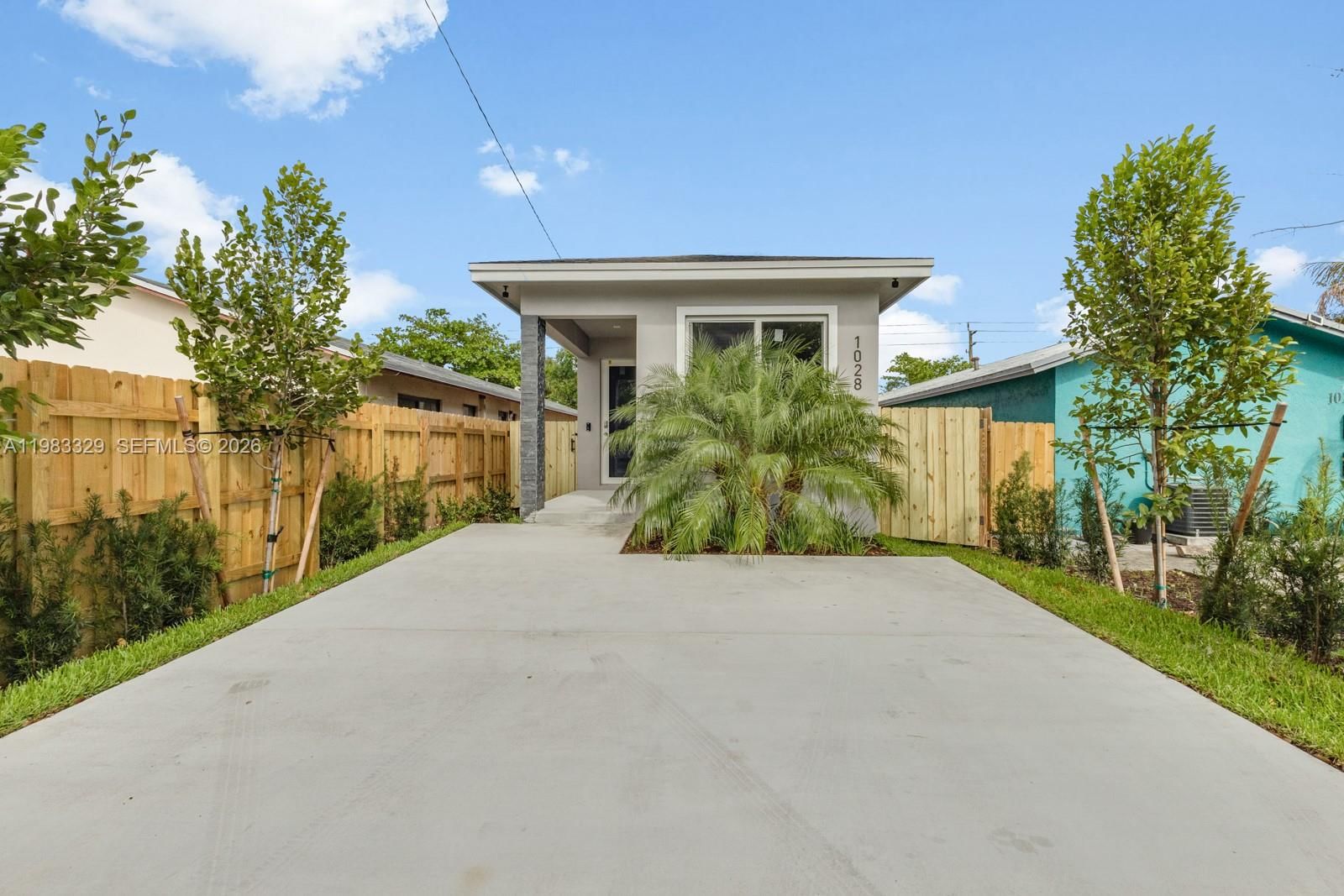 Real estate property located at 1028 8th Ave, Broward, Progresso, Fort Lauderdale, FL