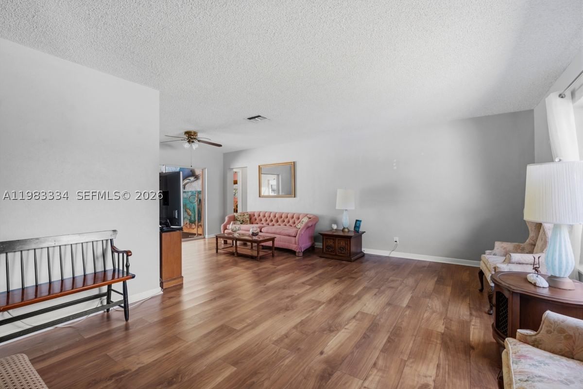 Real estate property located at 10930 27th Ct, Broward, Davie Farmettes, Davie, FL