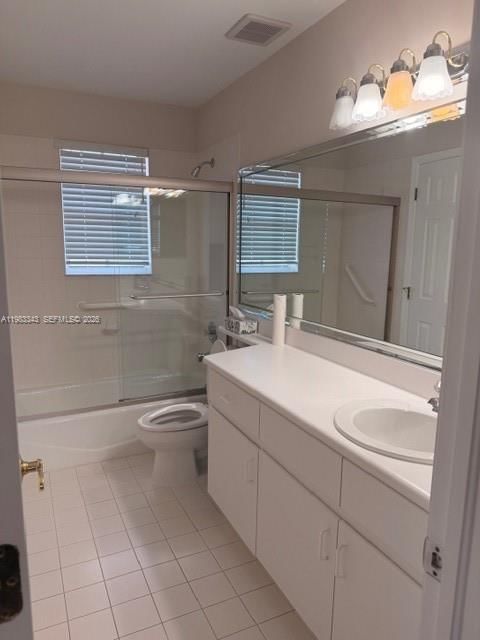 Real estate property located at 4432 93rd Doral Ct, Miami-dade, Doral Estates Villas, Doral, FL