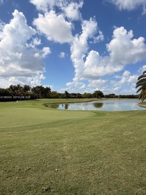 Real estate property located at 4432 93rd Doral Ct, Miami-dade, Doral Estates Villas, Doral, FL