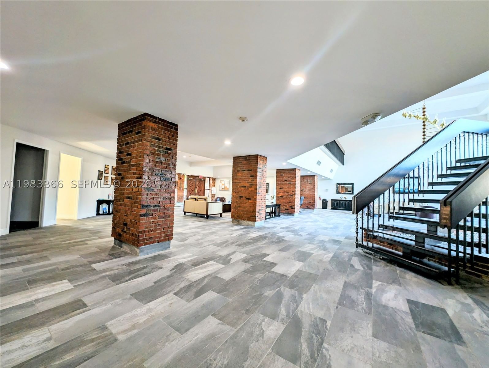 Real estate property located at 3061 47th Ter #226A, Broward, Lauderdale Oaks Condo I, Lauderdale Lakes, FL