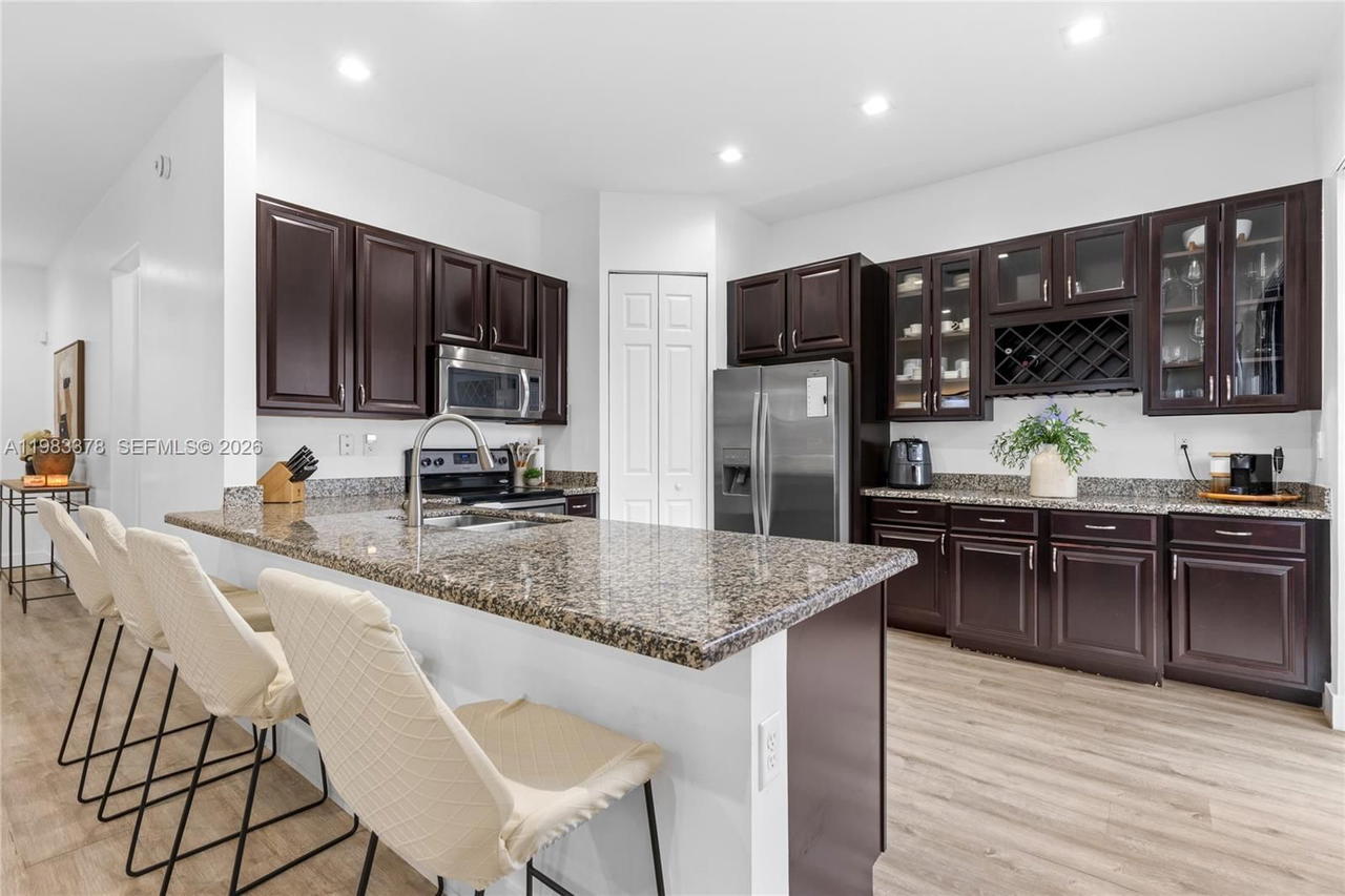 Real estate property located at 9094 36th St, Broward, Foxcroft Homes Phase Ii, Miramar, FL