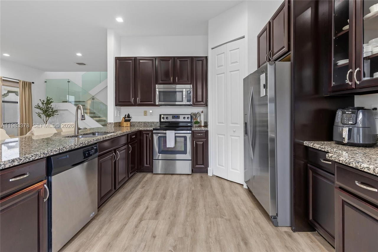 Real estate property located at 9094 36th St, Broward, Foxcroft Homes Phase Ii, Miramar, FL