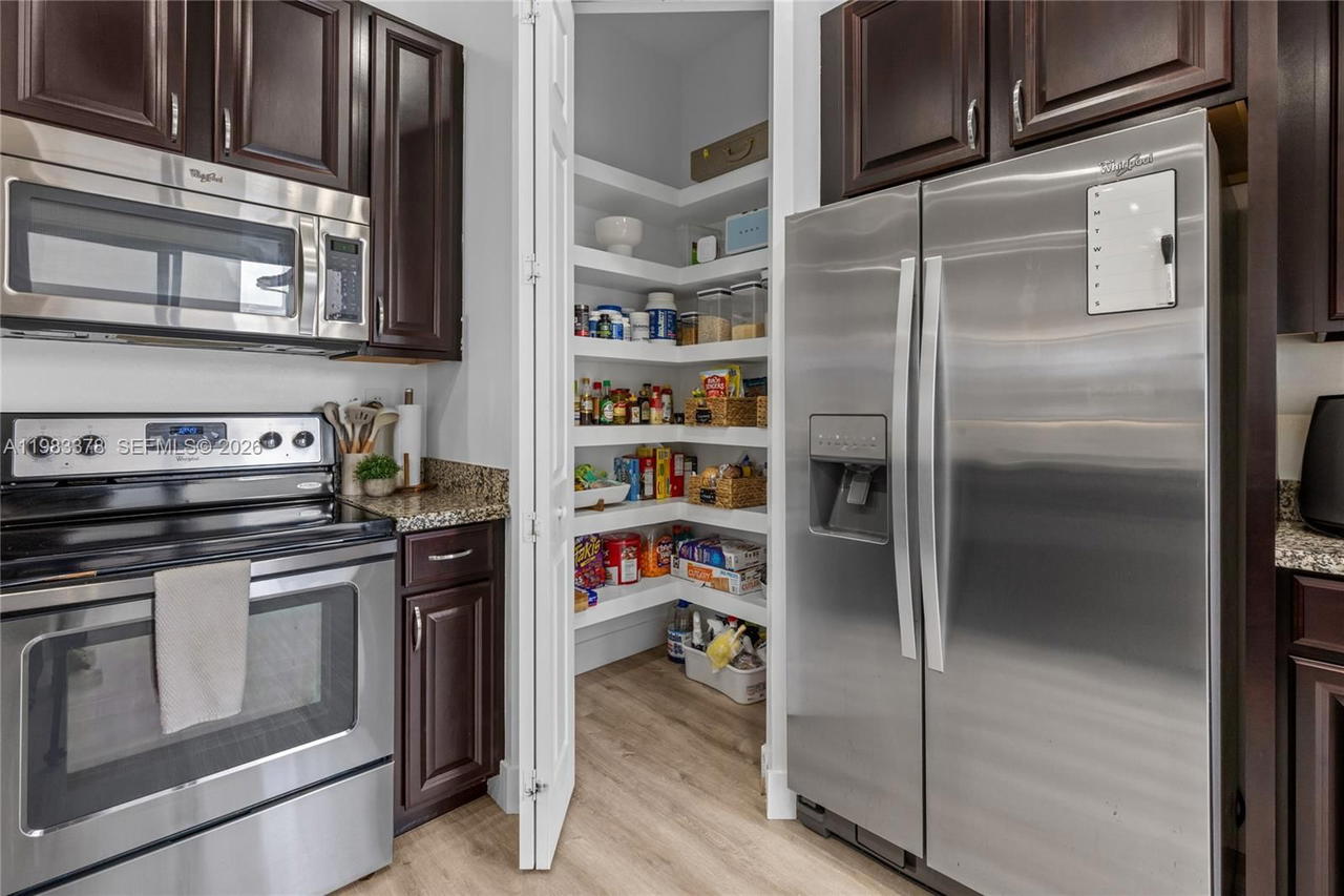 Real estate property located at 9094 36th St, Broward, Foxcroft Homes Phase Ii, Miramar, FL