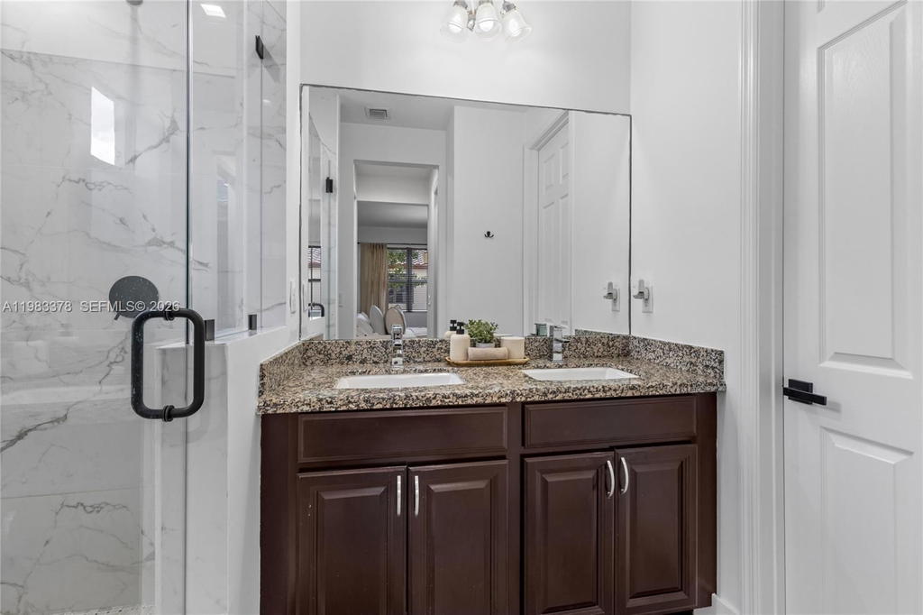 Real estate property located at 9094 36th St, Broward, Foxcroft Homes Phase Ii, Miramar, FL