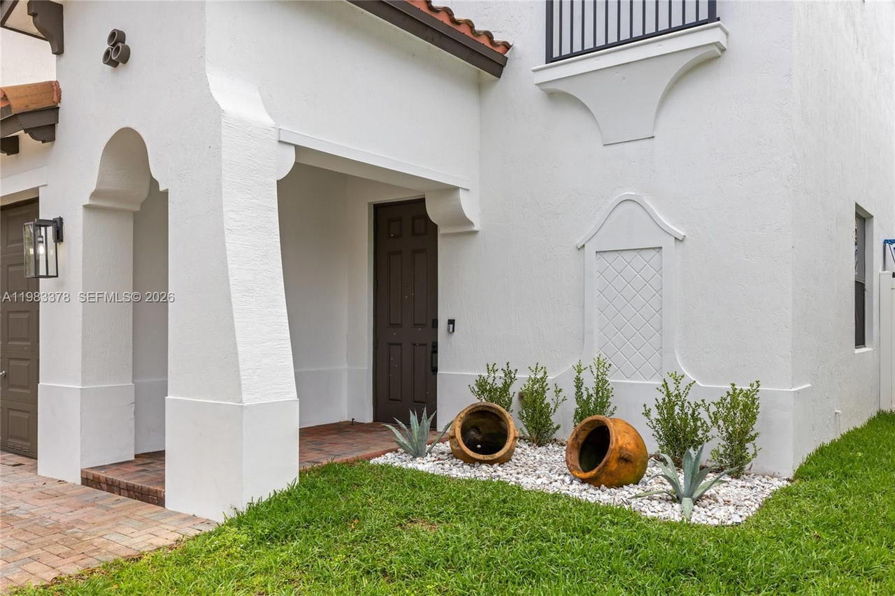 Real estate property located at 9094 36th St, Broward, Foxcroft Homes Phase Ii, Miramar, FL