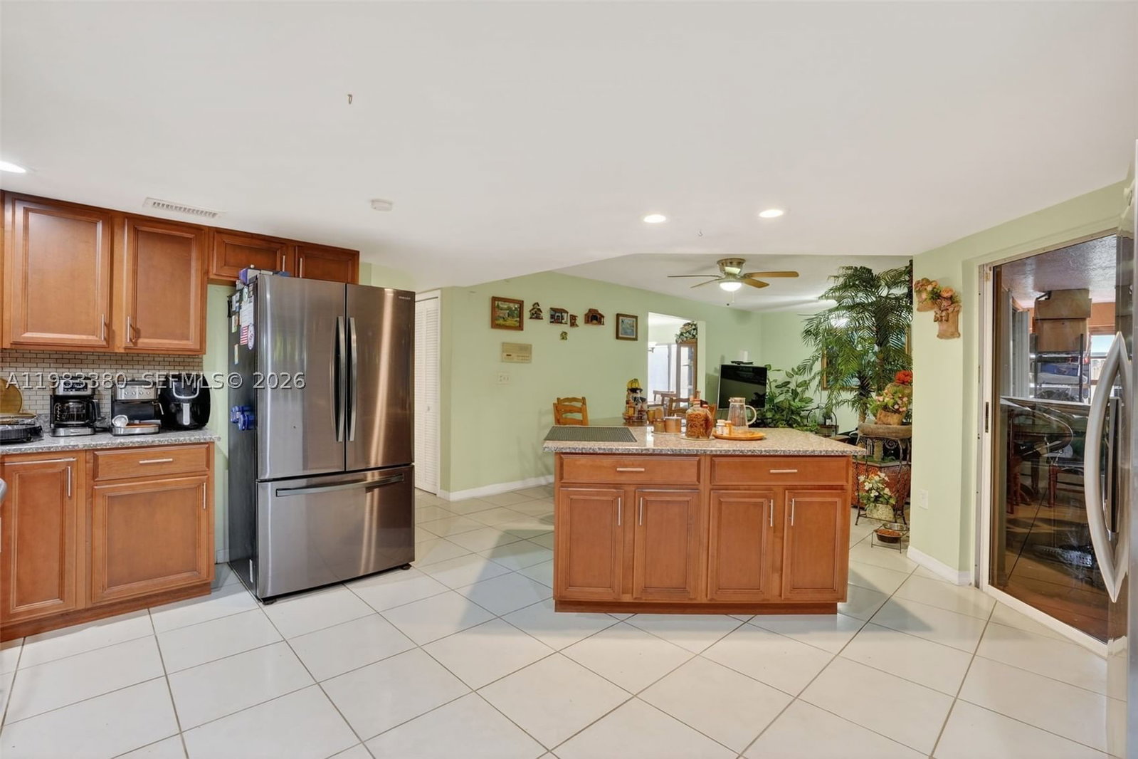 Real estate property located at 15672 91st Ln, Miami-dade, Sunnyview Sub, Miami, FL