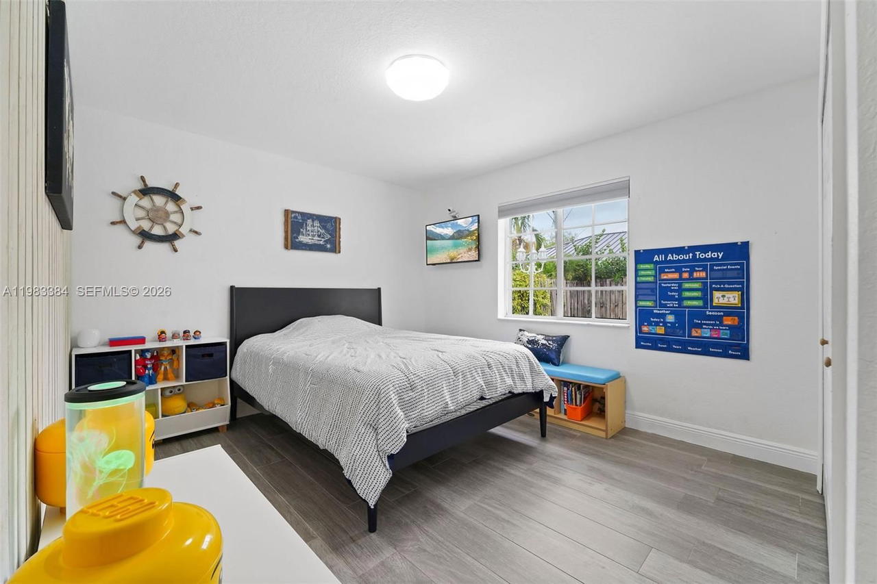 Real estate property located at 7827 166th Ter, Miami-dade, Primavera, Miami Lakes, FL
