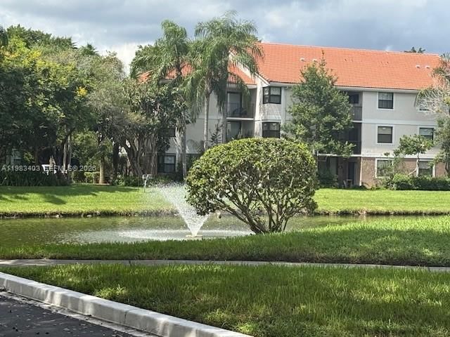 Real estate property located at 10161 W SUNRISE #104, Broward, *grand Marquis Condo Home, Plantation, FL