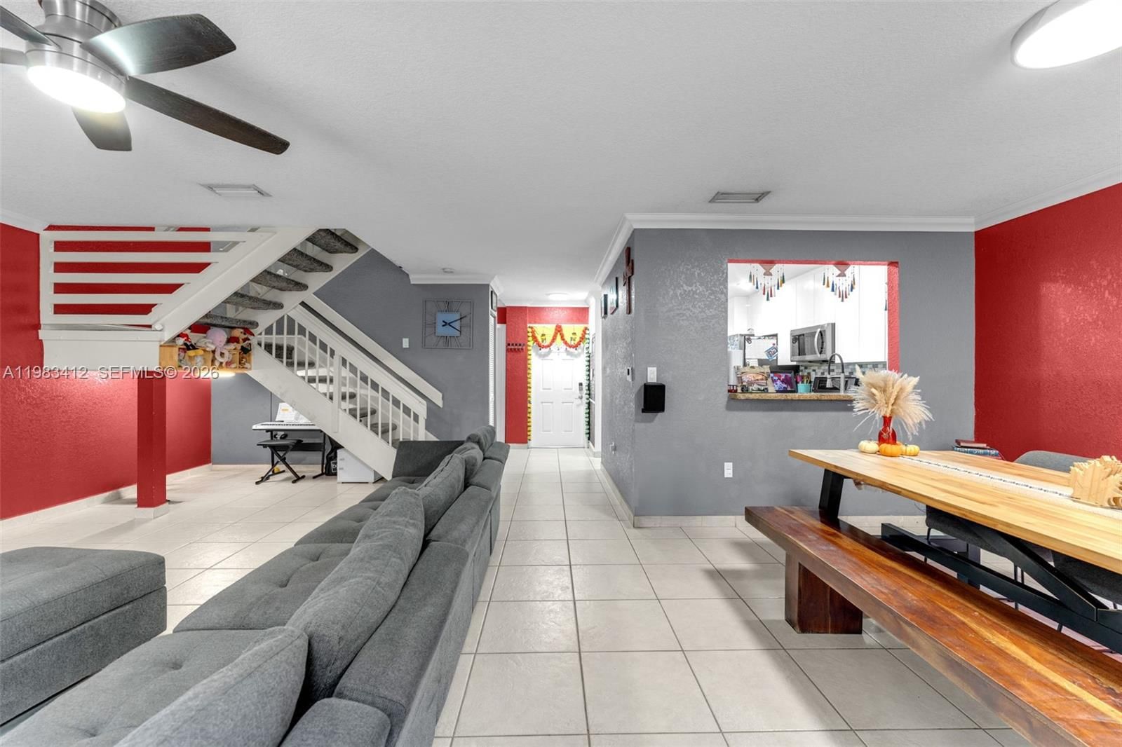 Real estate property located at 5208 103rd Ave, Miami-dade, Doral Greens, Doral, FL