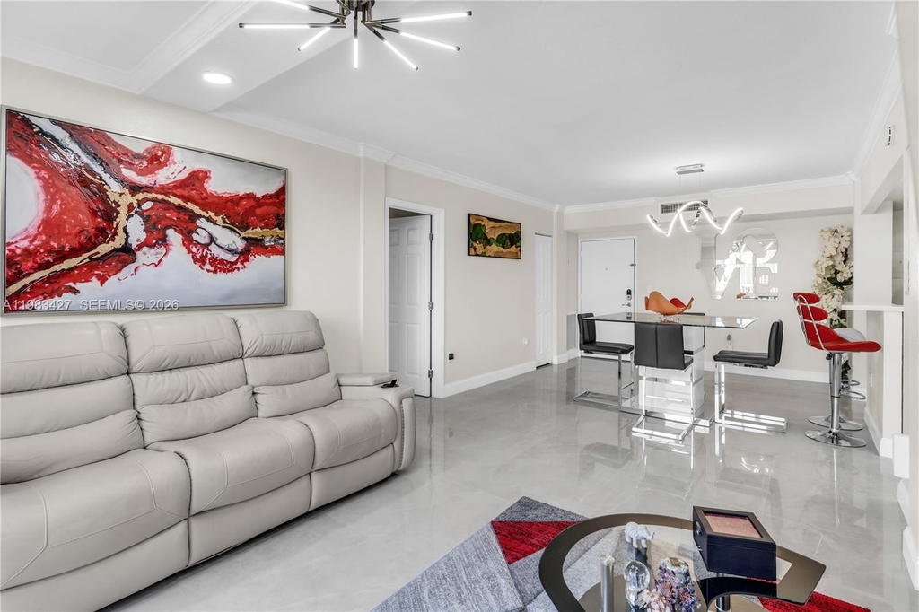 Real estate property located at 6701 169th St B303, Miami-dade, Ludlum Lake Condo Bldg C, Hialeah, FL