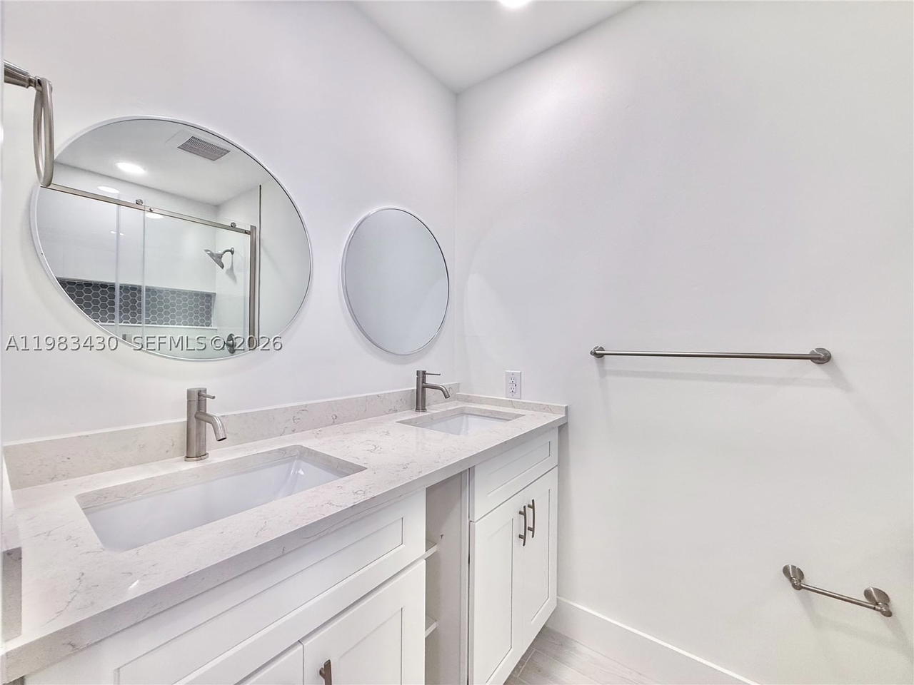 Real estate property located at 404 Sandtree Dr, Palm Beach, Sandtree, Palm Beach Gardens, FL