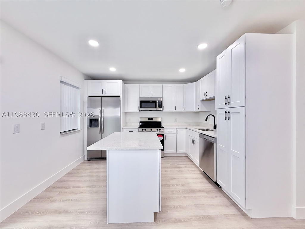 Real estate property located at 404 Sandtree Dr, Palm Beach, Sandtree, Palm Beach Gardens, FL