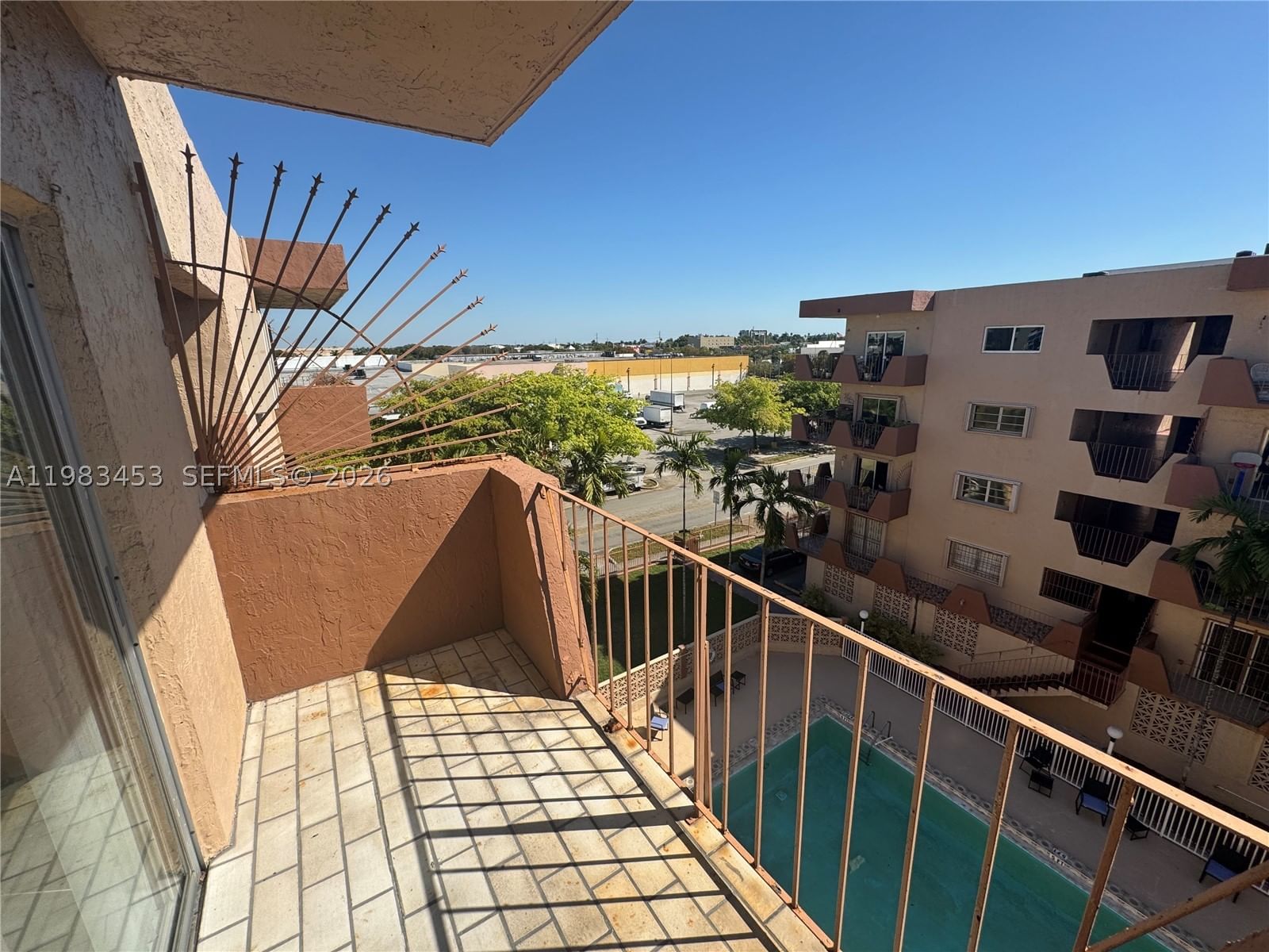 Real estate property located at 1630 46th St #514B, Miami-dade, Silver Spring Tower Condo, Hialeah, FL