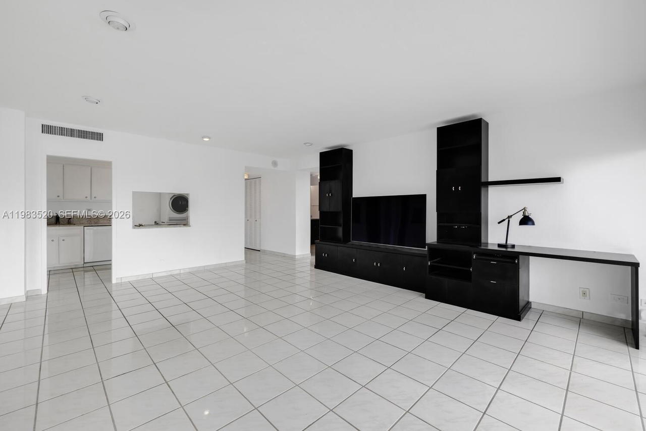 Real estate property located at 2451 Brickell Ave #12C, Miami-dade, Brickell Townhouse Condo, Miami, FL