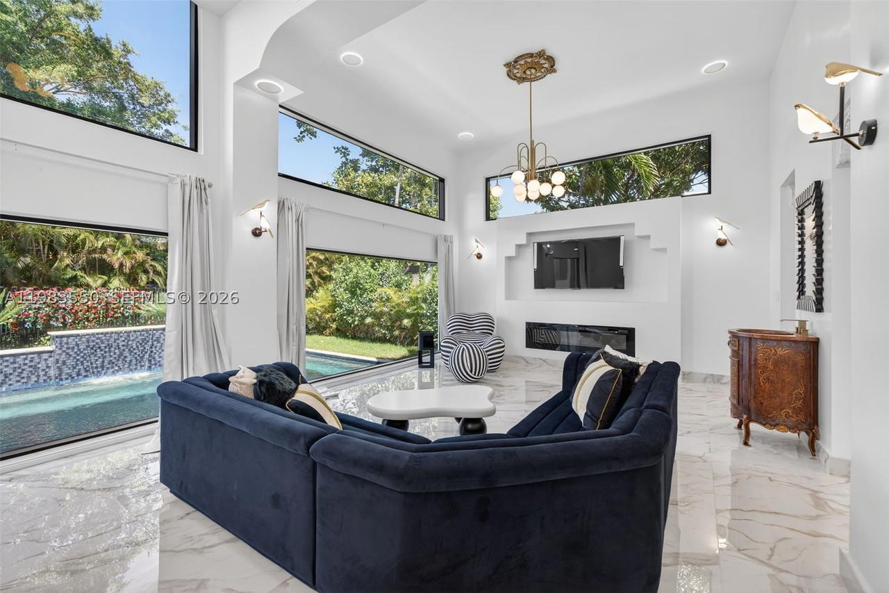 Real estate property located at 941 119th St, Miami-dade, Griffings Biscayne Pk Est, Biscayne Park, FL