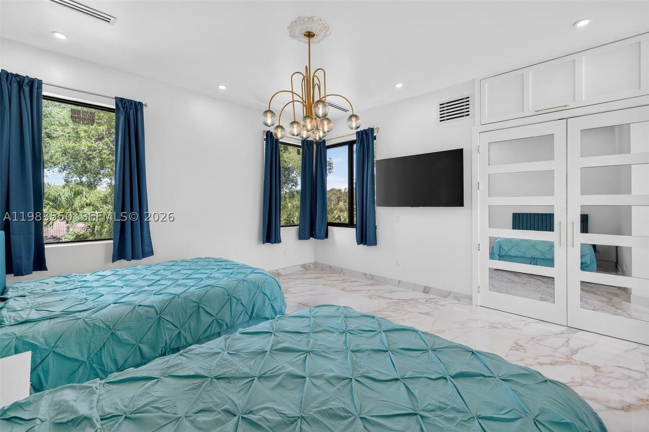 Real estate property located at 941 119th St, Miami-dade, Griffings Biscayne Pk Est, Biscayne Park, FL