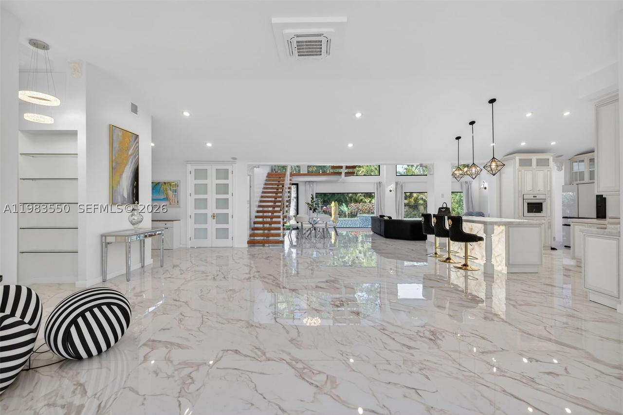 Real estate property located at 941 119th St, Miami-dade, Griffings Biscayne Pk Est, Biscayne Park, FL