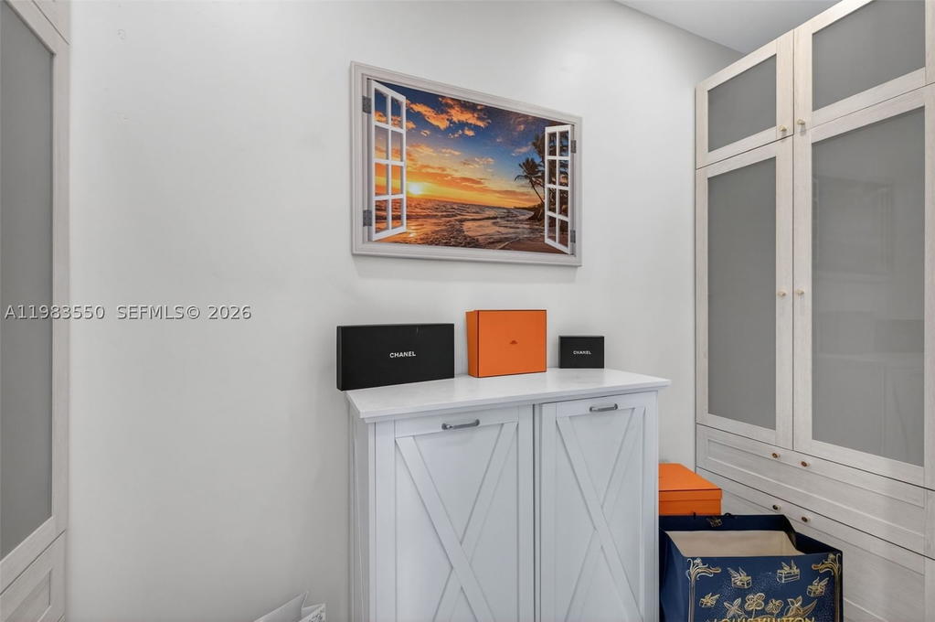 Real estate property located at 941 119th St, Miami-dade, Griffings Biscayne Pk Est, Biscayne Park, FL