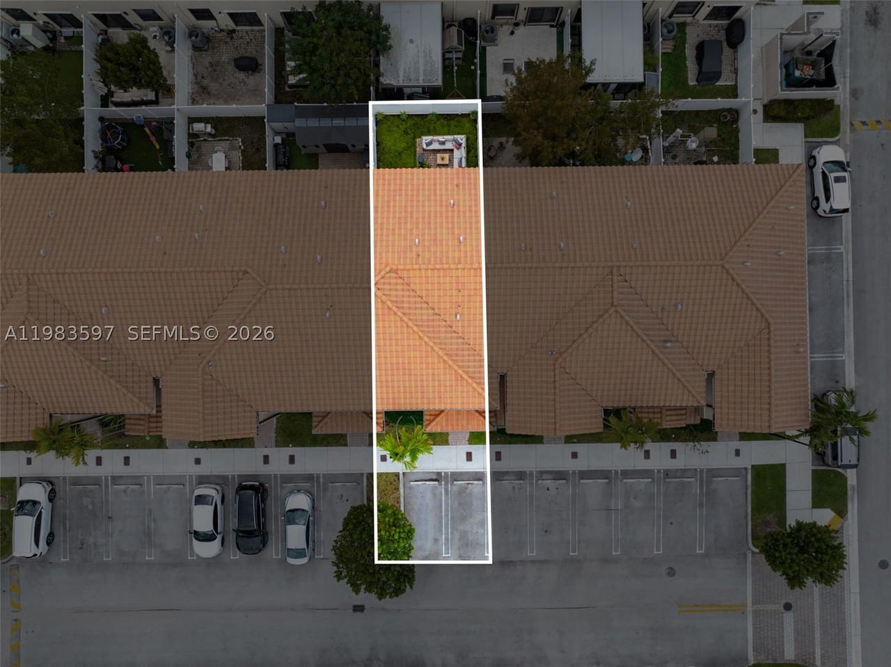 Real estate property located at 9380 33rd Ln, Miami-dade, Bonterra, Hialeah, FL