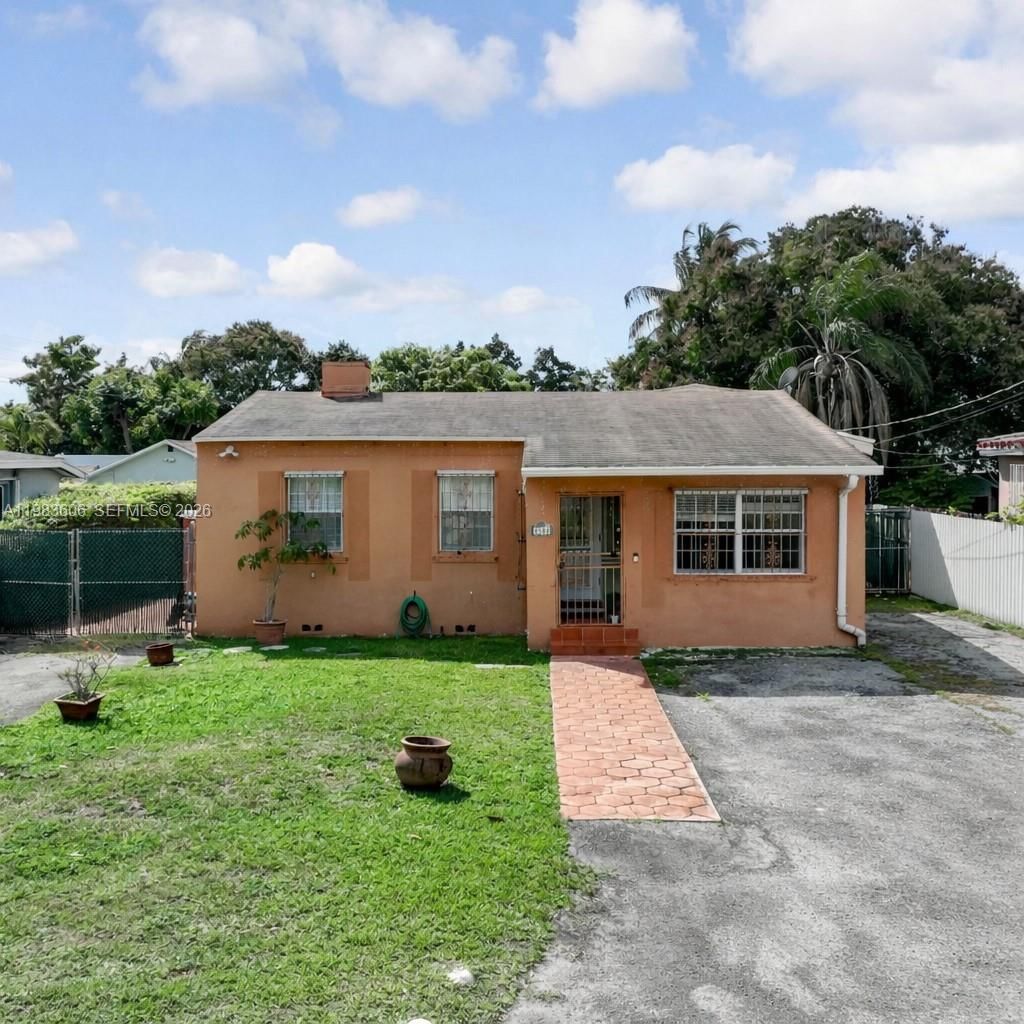 Real estate property located at 2122 58th Ave, Miami-dade, Dual Condo No 1, Miami, FL