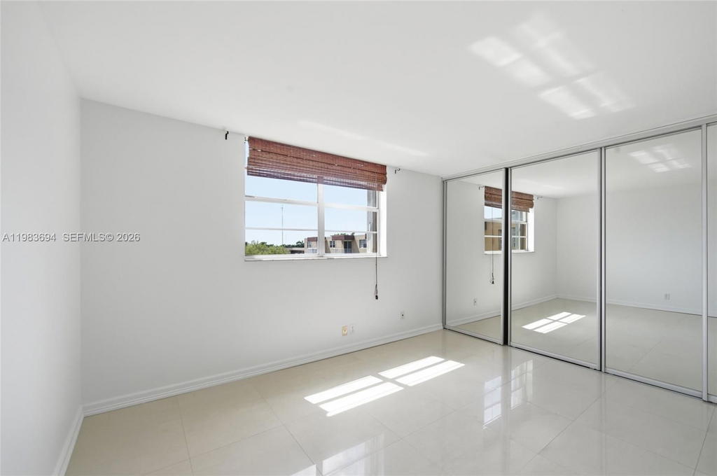 Real estate property located at 4320 Washington St #410, Broward, Tallwood North Condo, Hollywood, FL