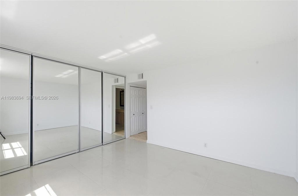 Real estate property located at 4320 Washington St #410, Broward, Tallwood North Condo, Hollywood, FL