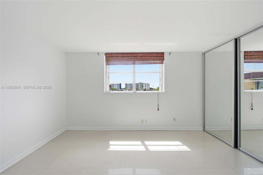 Real estate property located at 4320 Washington St #410, Broward, Tallwood North Condo, Hollywood, FL