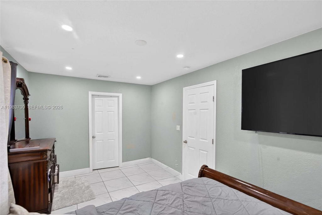 Real estate property located at 17311 49th Ave, Miami-dade, Carol City 5th Addn, Miami Gardens, FL