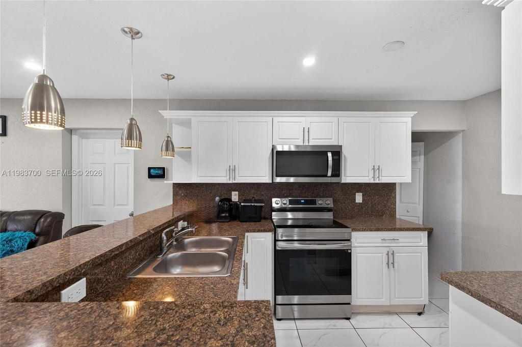 Real estate property located at 17311 49th Ave, Miami-dade, Carol City 5th Addn, Miami Gardens, FL