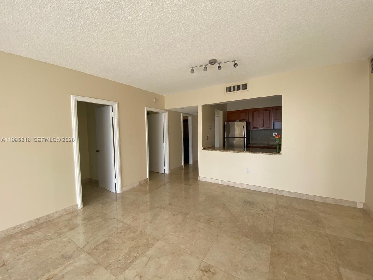 Real estate property located at 11111 Biscayne Blvd #8F, Miami-dade, Jockey Club Condo Unit Ii, Miami, FL