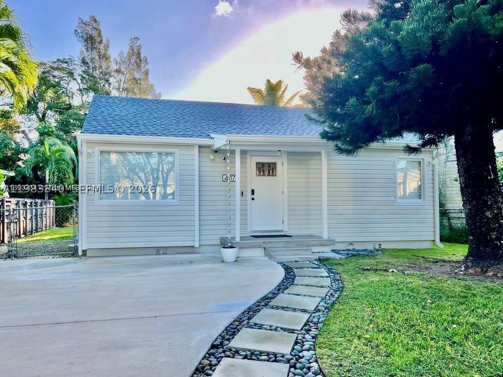 Real estate property located at 4117 62nd Ave, Miami-dade, Mckeever Terr, South Miami, FL