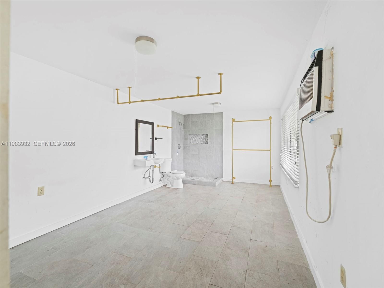 Real estate property located at 6437 10th St, Miami-dade, Alameda, West Miami, FL