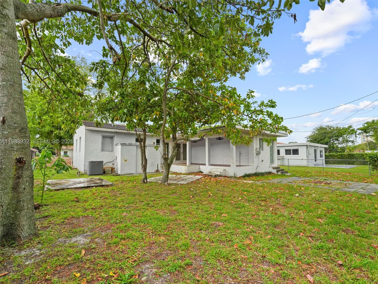 Real estate property located at 6437 10th St, Miami-dade, Alameda, West Miami, FL