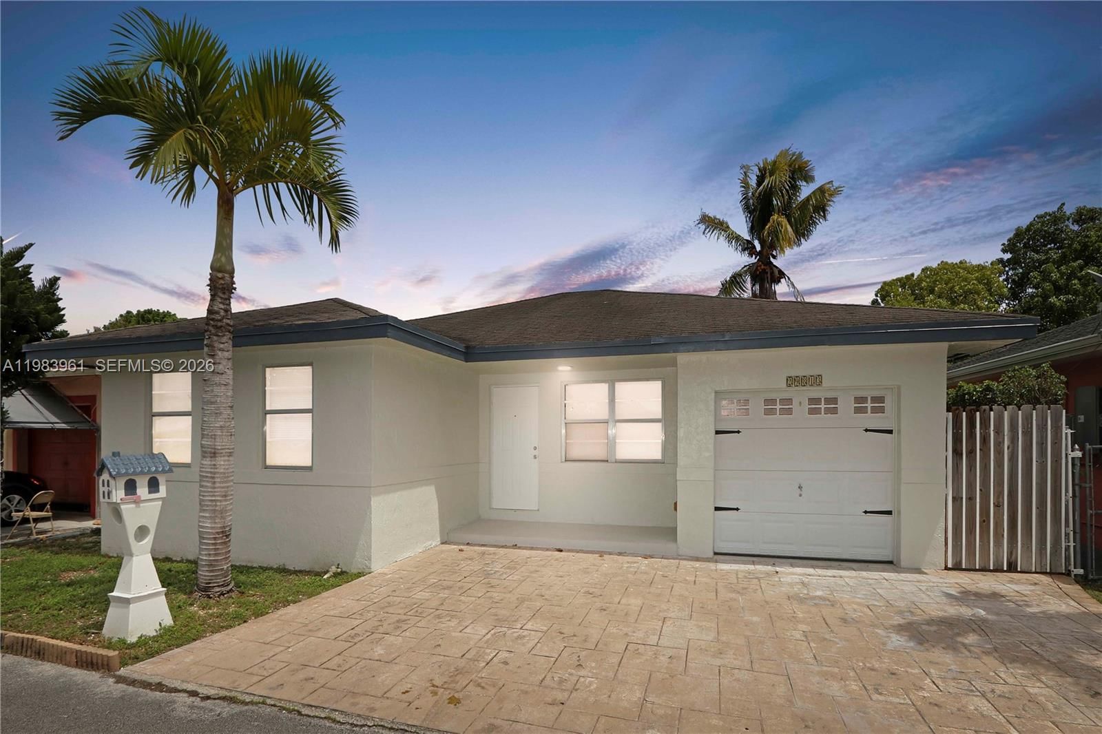 Real estate property located at 29813 158th Ct, Miami-dade, Greenwood Villas, Homestead, FL