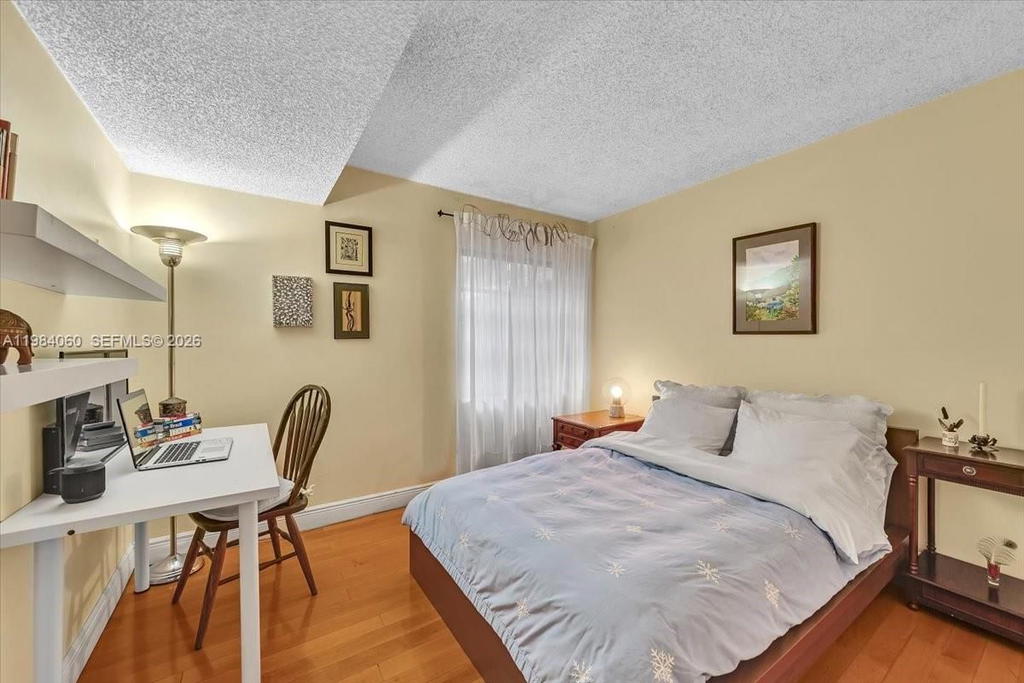Real estate property located at 8850 123rd Ct H201, Miami-dade, Kenland Bend North Condo, Miami, FL