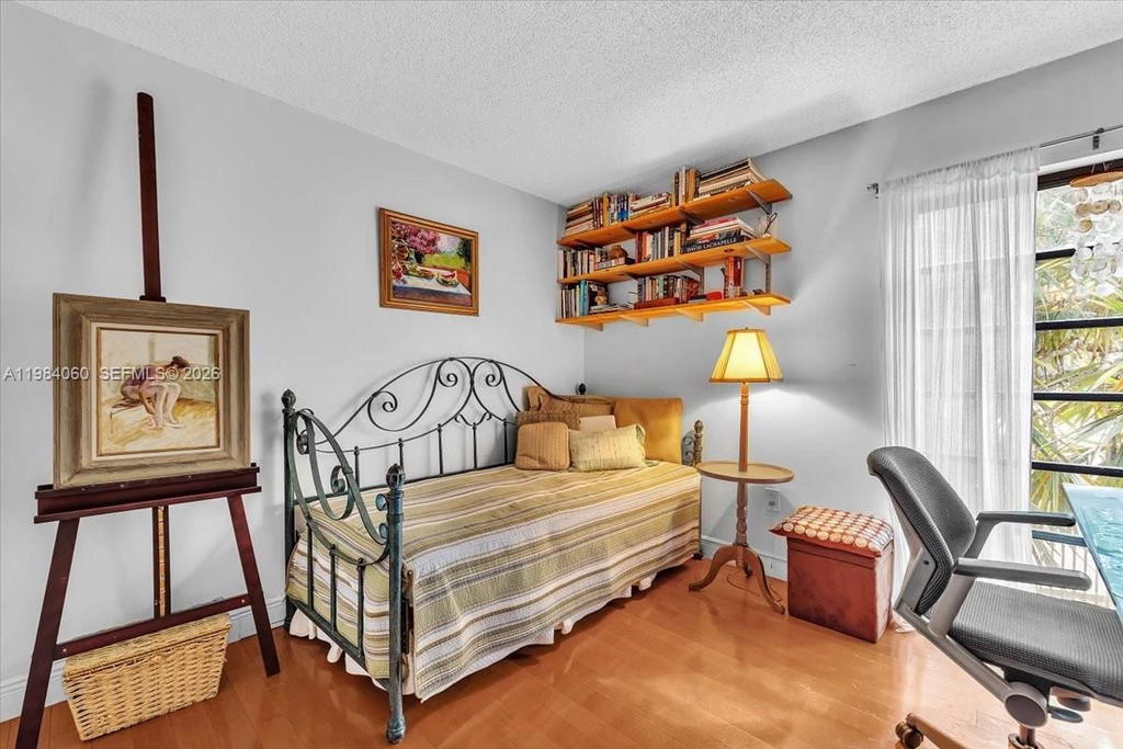 Real estate property located at 8850 123rd Ct H201, Miami-dade, Kenland Bend North Condo, Miami, FL