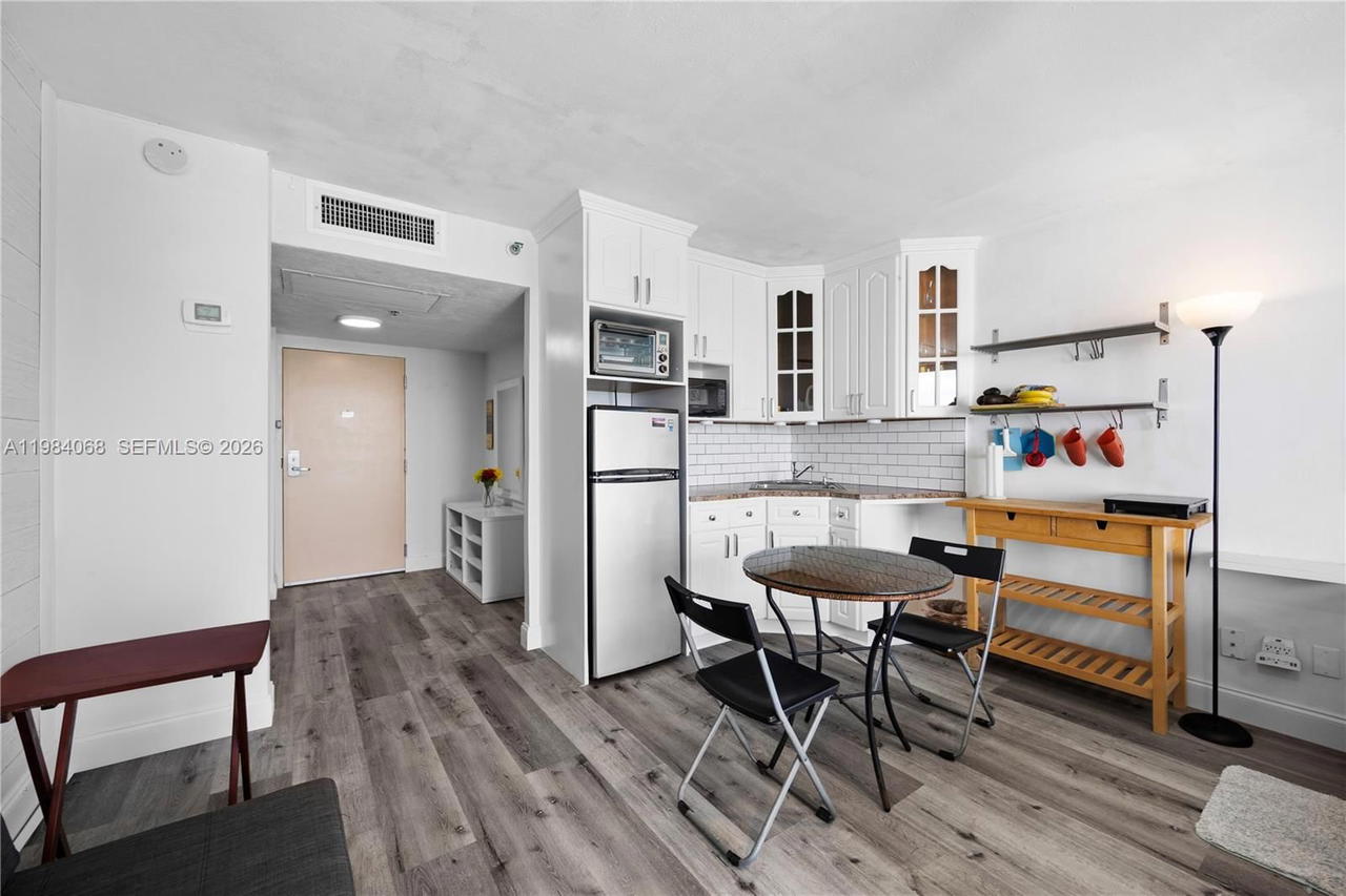 Real estate property located at 19201 Collins Ave #511, Miami-dade, The Aventura Beach Club C, Sunny Isles Beach, FL