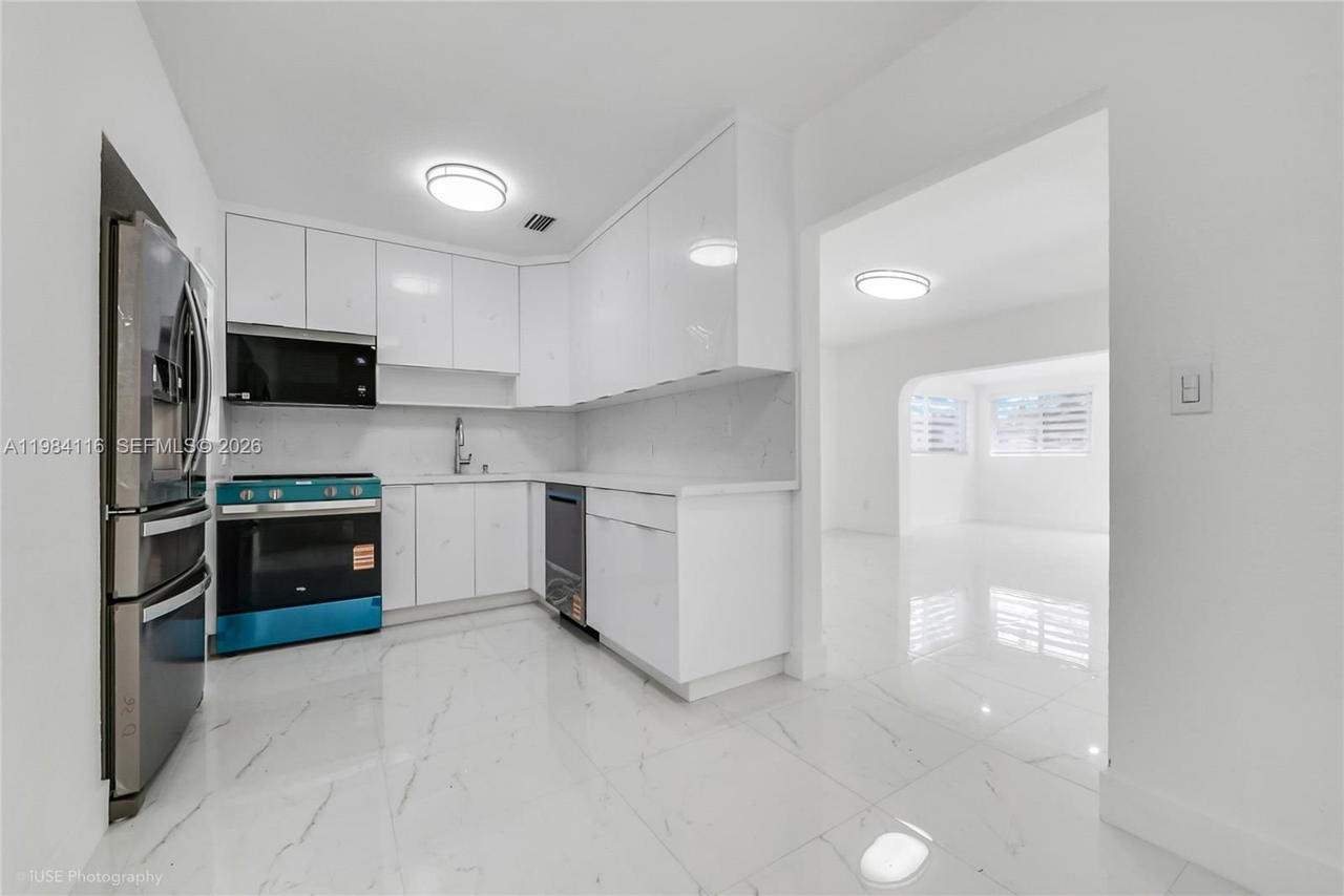 Real estate property located at 6337 11th St, Miami-dade, Alameda, West Miami, FL