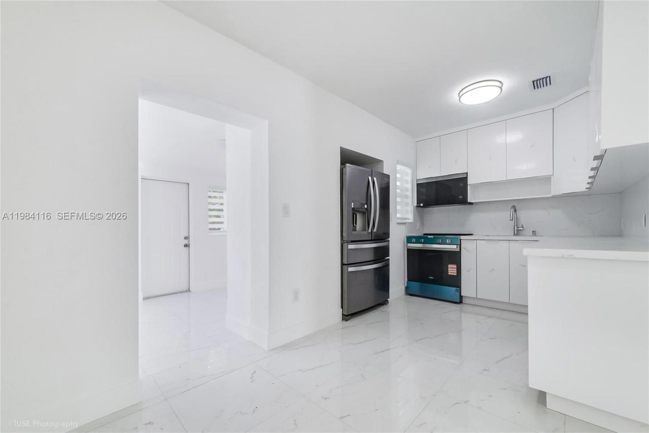Real estate property located at 6337 11th St, Miami-dade, Alameda, West Miami, FL