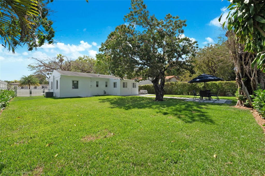 Real estate property located at 6337 11th St, Miami-dade, Alameda, West Miami, FL