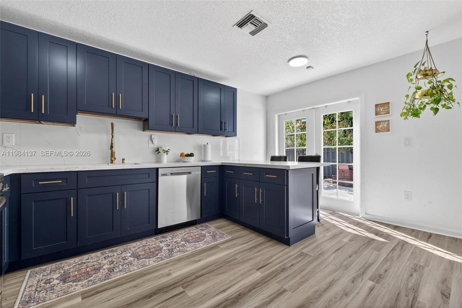 Real estate property located at 9756 222nd St, Miami-dade, Lakes By The Bay Sec 5, Cutler Bay, FL