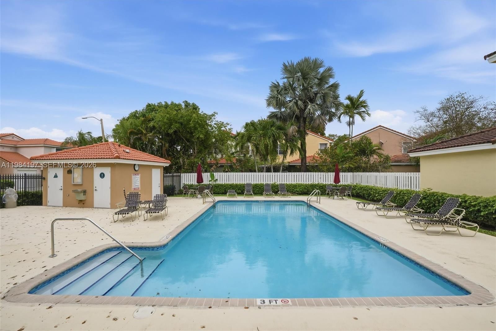 Real estate property located at 11201 Sunview Way, Broward, Rock Creek Phase Two, Cooper City, FL