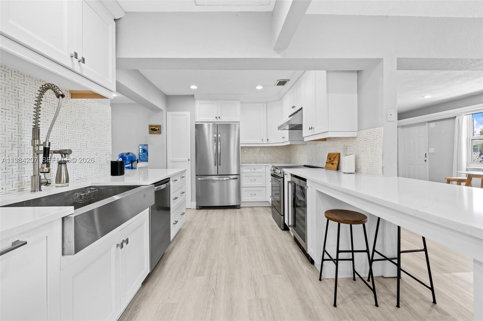Real estate property located at 1431 32nd Pl, Broward, Cresthaven No 8, Pompano Beach, FL