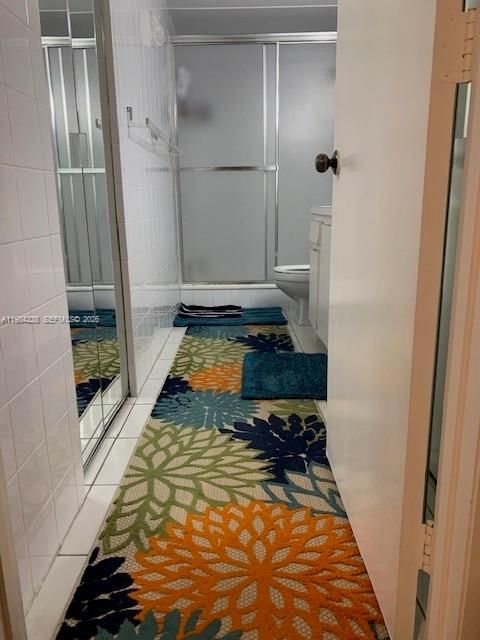 Real estate property located at 5550 44th St #404B, Broward, Inverwood Condo, Lauderhill, FL