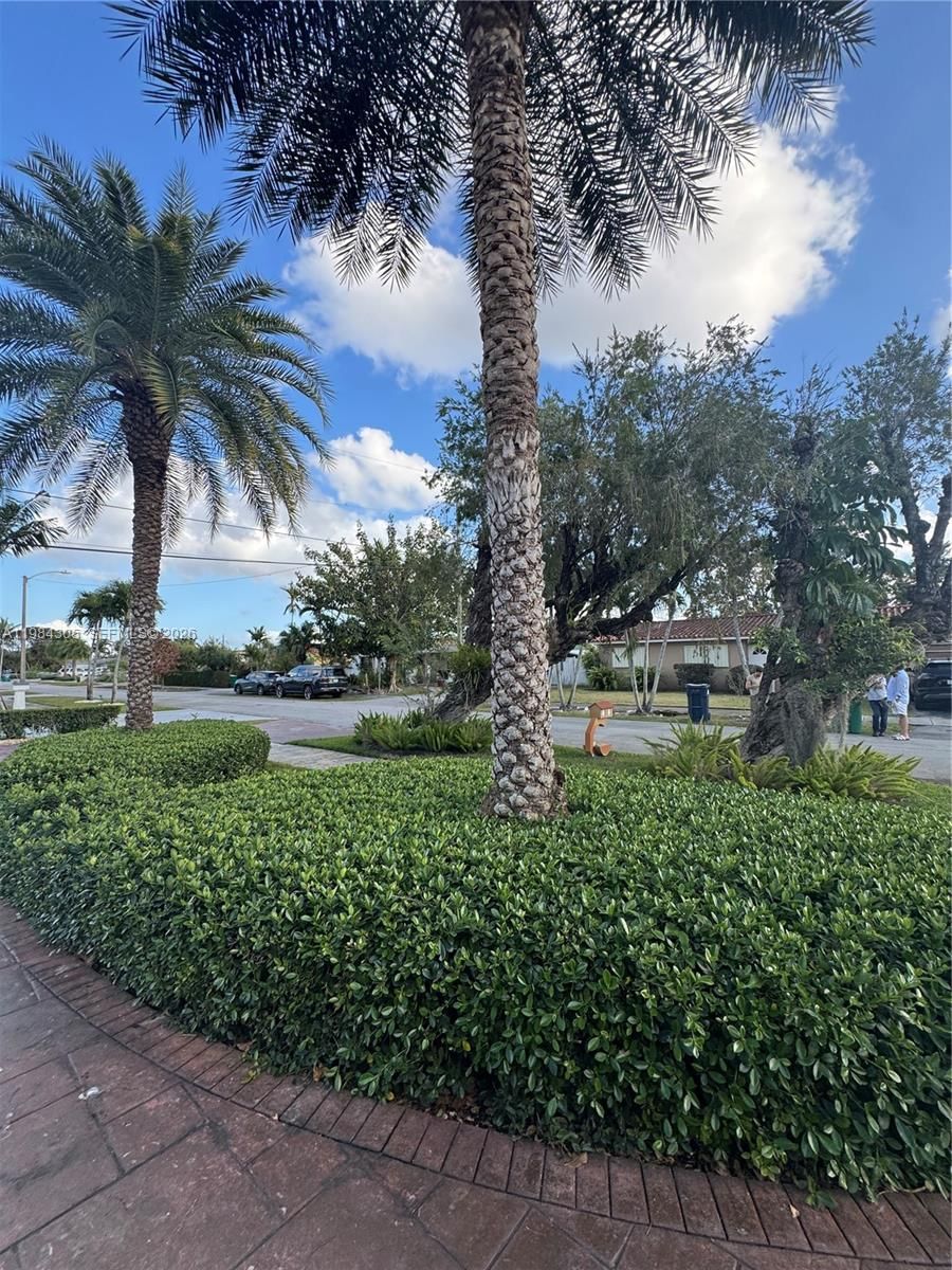 Real estate property located at 12545 31st Ter, Miami-dade, Southern Estates 9th Addn, Miami, FL